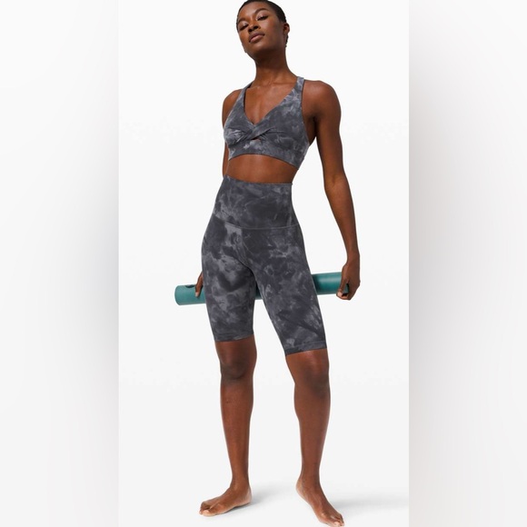 NWT Align Super High Rise Diamond Dye 10” - Picture 3 of 5